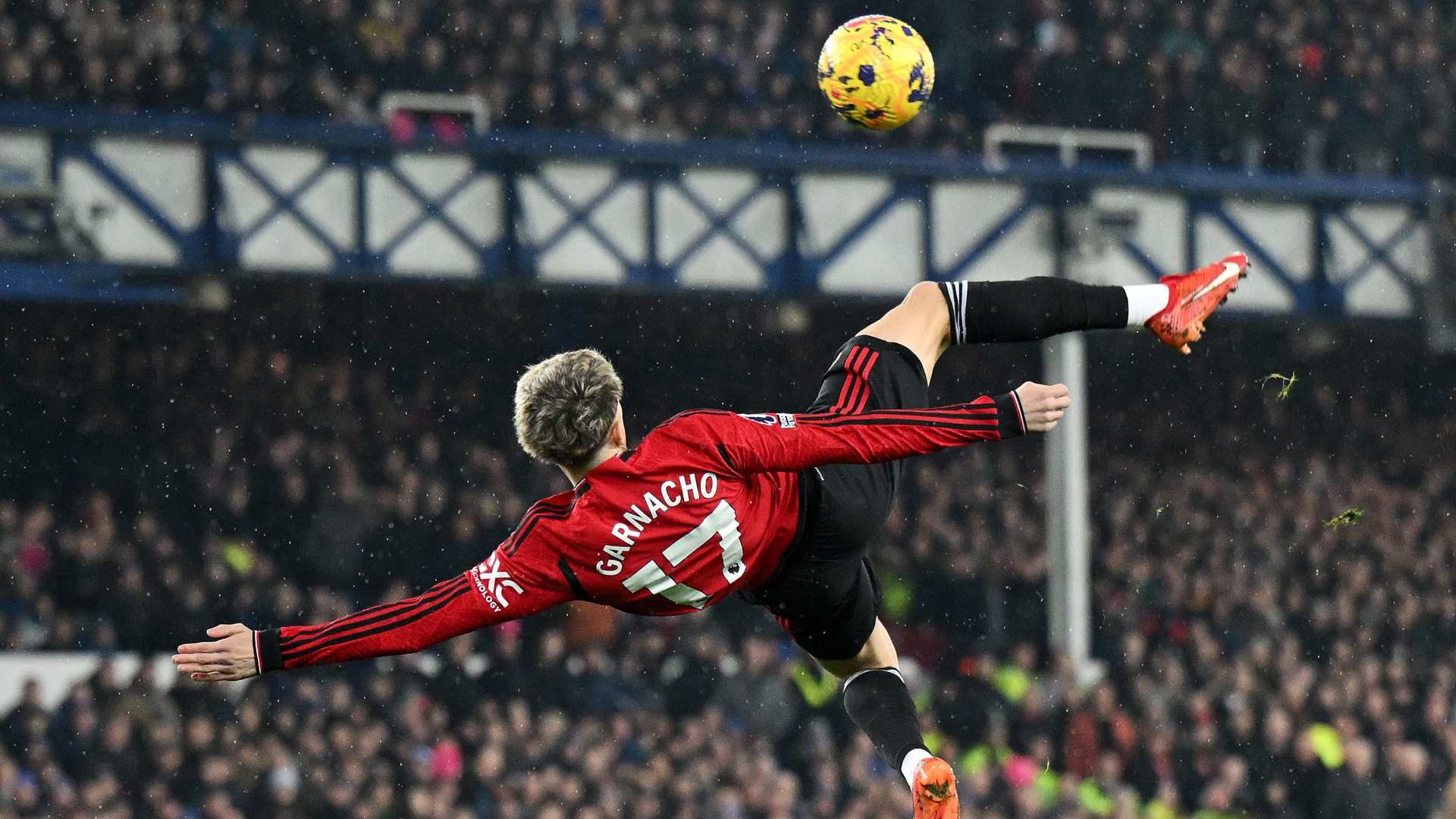 2024FIFAプスカシュ賞、マン・Uガルナチョのオーバーヘッドに決定 2024FIFAプスカシュ賞、マン・Uガルナチョのオーバーヘッドに決定